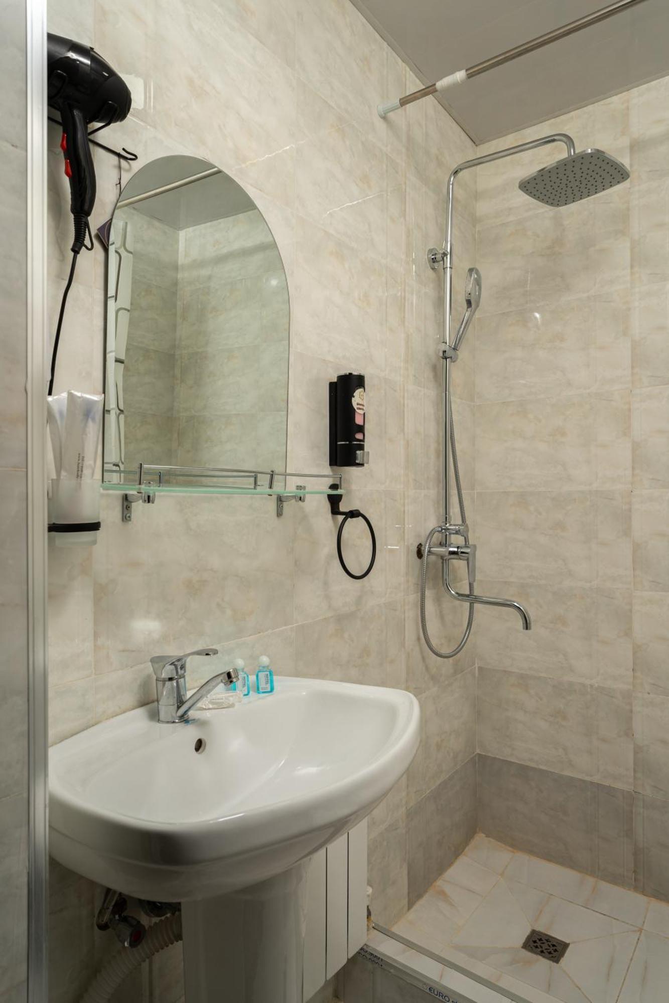 Sv Hotel Tachkent Chambre photo