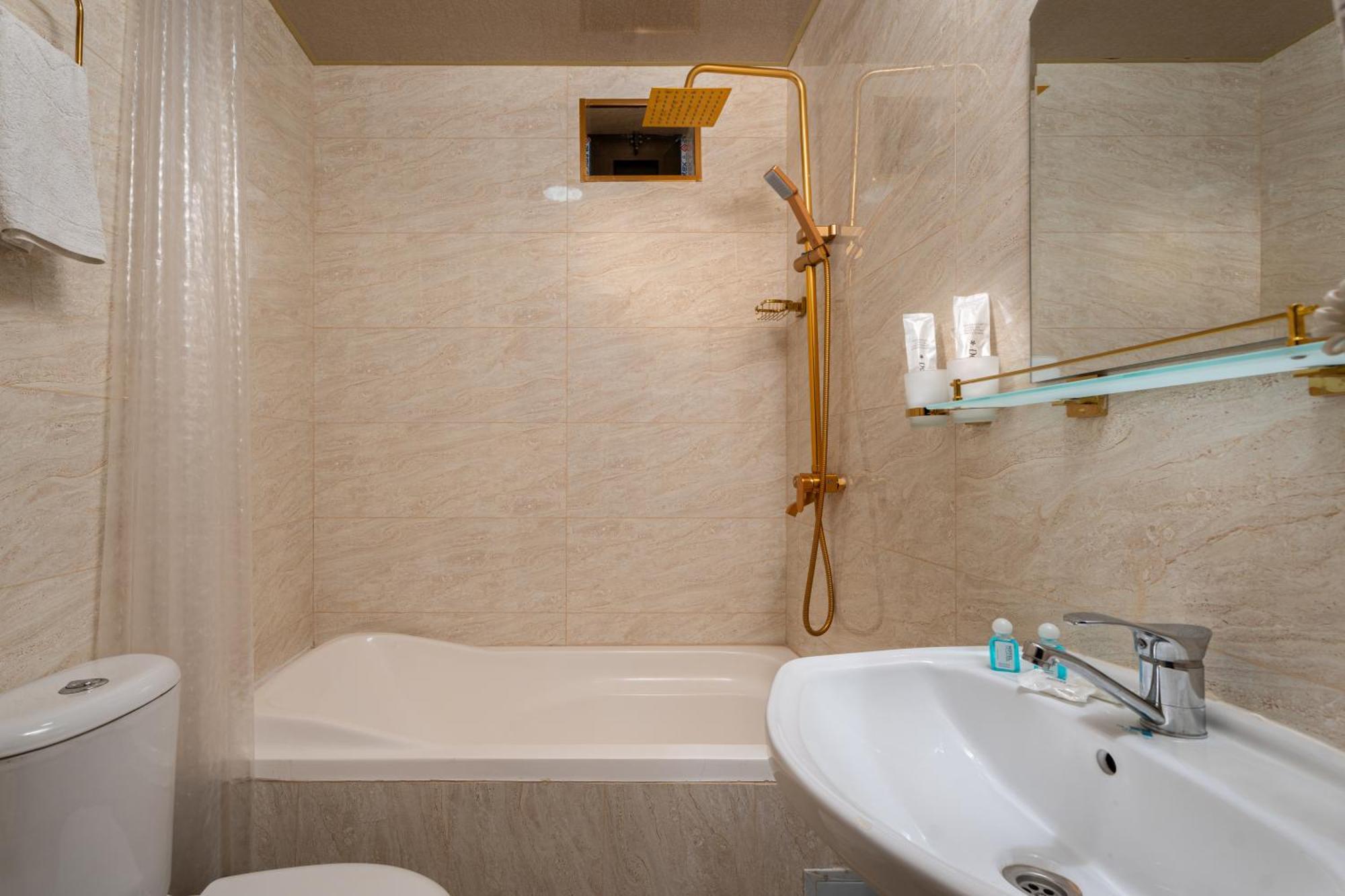 Sv Hotel Tachkent Extérieur photo
